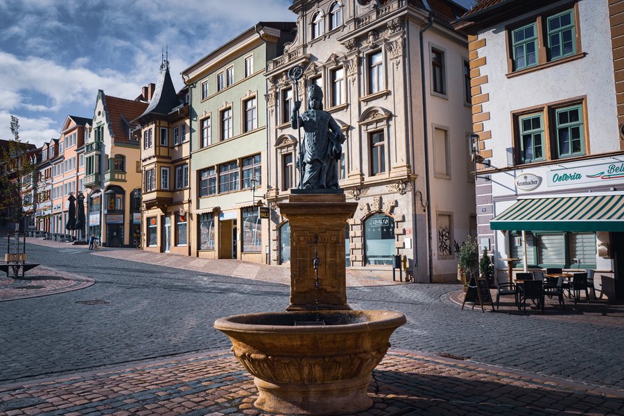 Altstadt Gotha – bunte Bürgerhäuser in der historischen Innenstadt